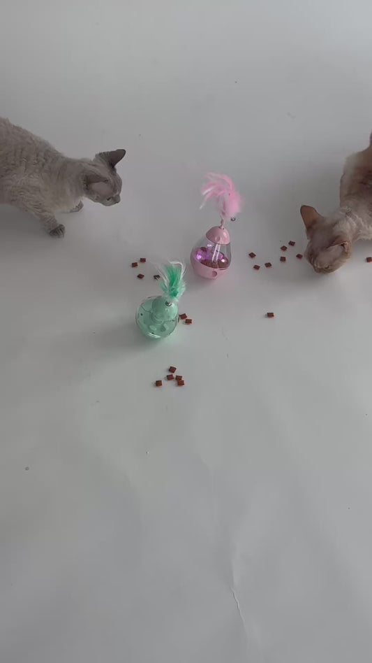 Interaktivní hračka pro kočky s peříčkem a Dreamies (baterie v ceně)
