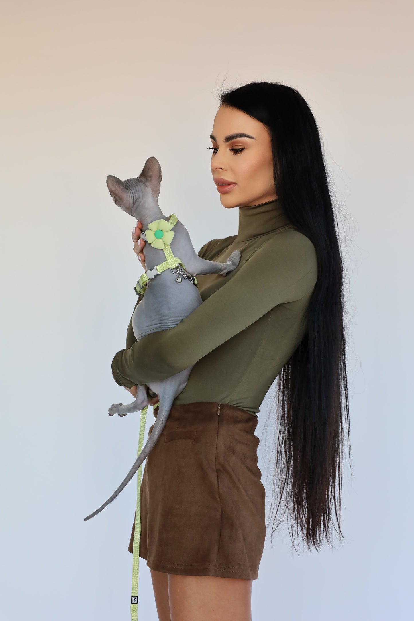 Postroj s vodítkem pro kočky Mint Blossom – bezpečný, nastavitelný a stylový