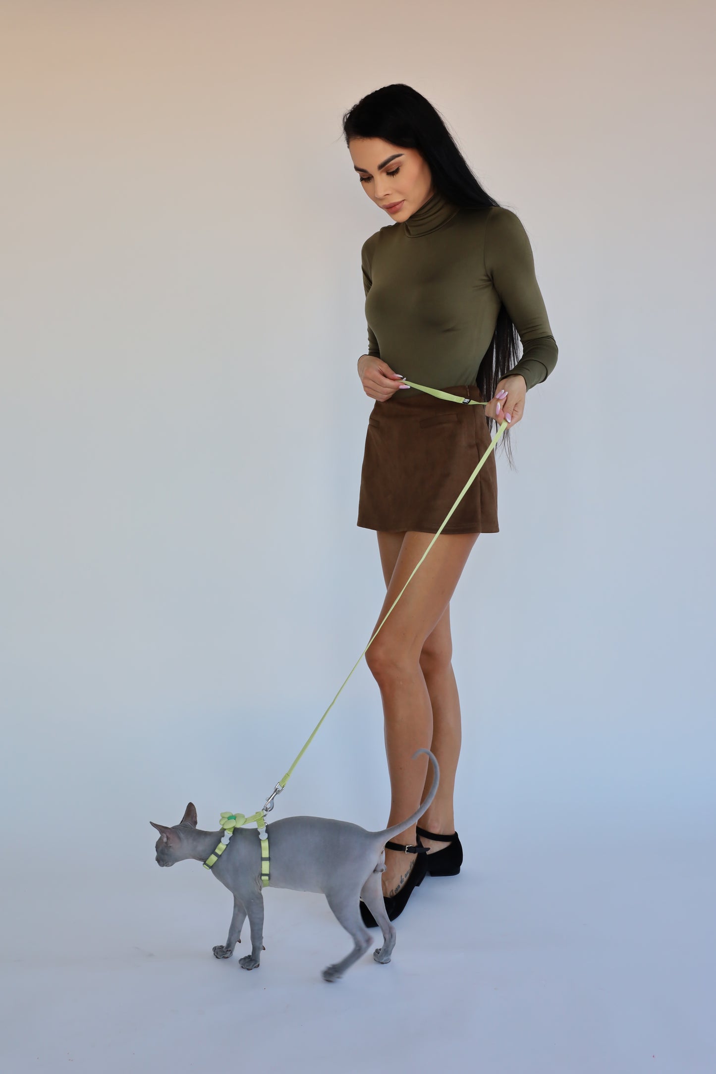 Postroj s vodítkem pro kočky Mint Blossom – bezpečný, nastavitelný a stylový